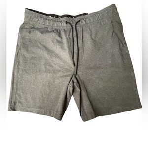 🩶🆕NWT American Eagle Fleece Jogger Men’s Gray Shorts size L.